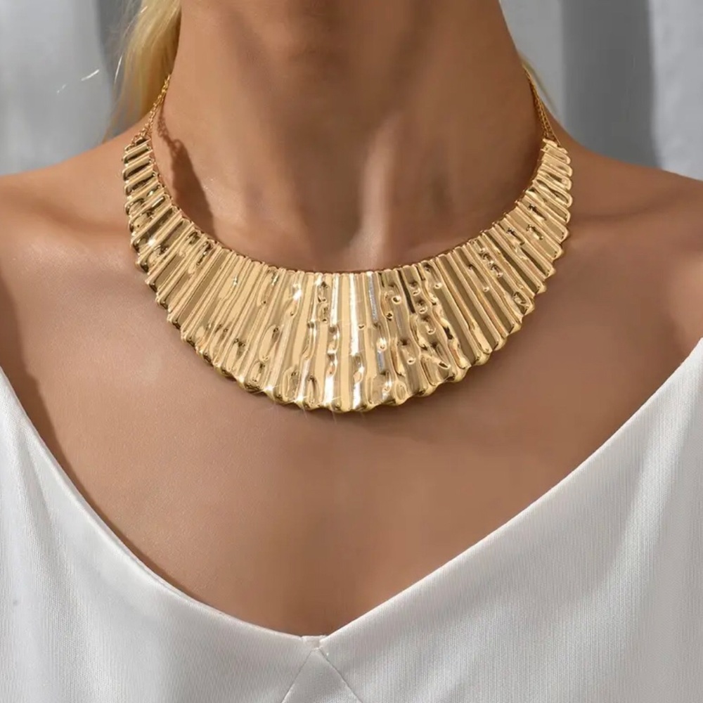 Trending Boho Gold Egyptian Roman Goddess Necklace
